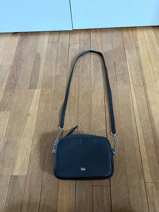 Rebecca Minkoff Black Quilted Crossbody with Chain Strap - Picture 2 of 5